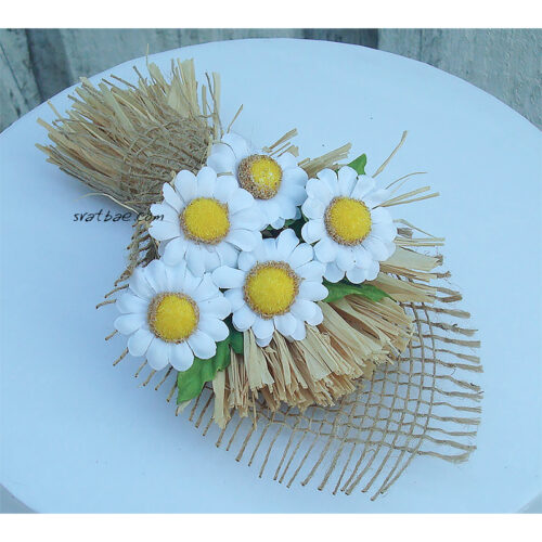 Букетче със сухи и изкуствени цветчета