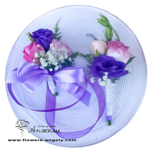 Бутониера с еустома и роза Бутониера с еустома и роза