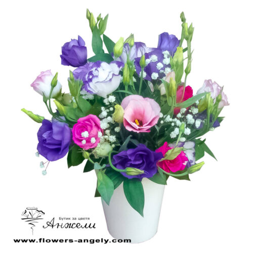 Сватбен букет в лилаво и розово Сватбен букет в лилаво и розово