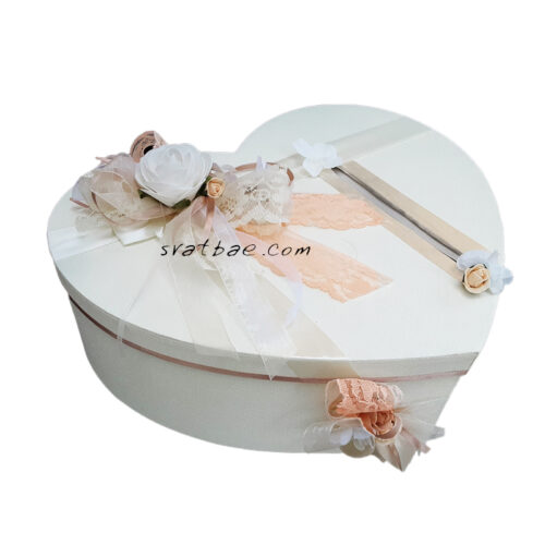 Дървена кутия за подаръци “Сърце” Дървена кутия за подаръци “Сърце”