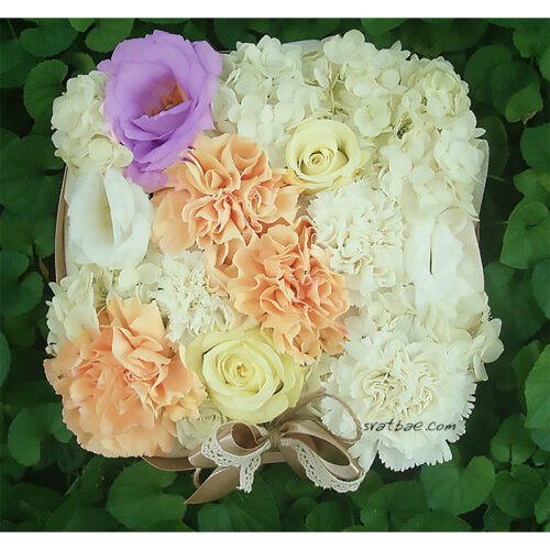 Възглавничка за халки в светли цветове Възглавничка за халки в светли цветове